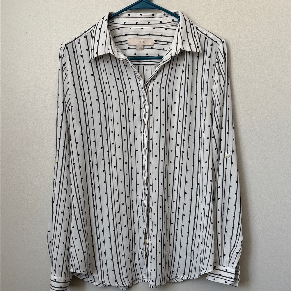 LOFT Men's White Shirt with Black Dots and Stripes